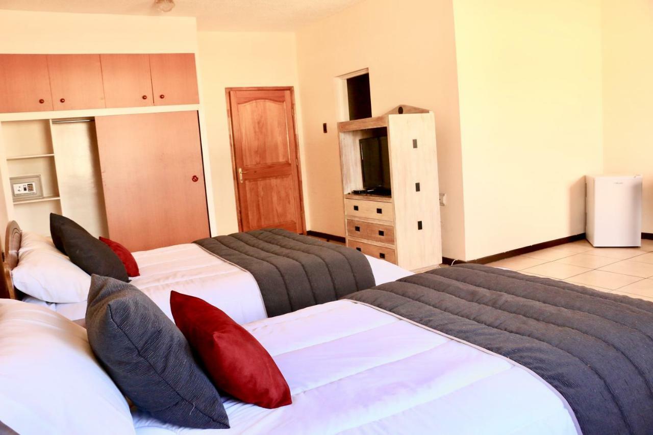 Hotel Garra De Leon バジェナール エクステリア 写真