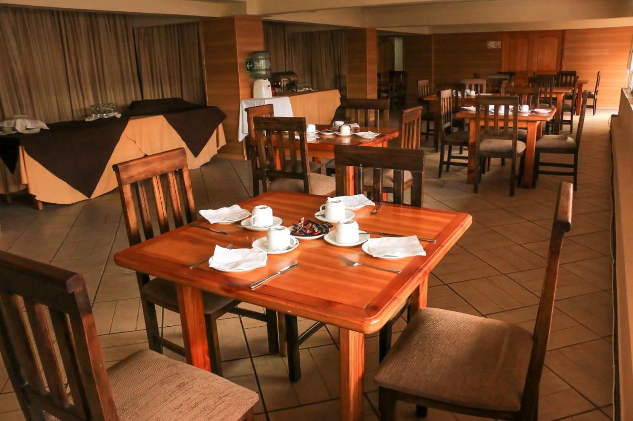 Hotel Garra De Leon バジェナール エクステリア 写真